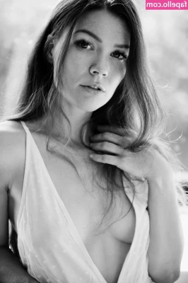 Mia Sollis [ mia-sollis ] - What would you like to see on my profile