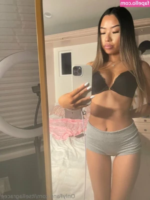 itsellagracee - Caught you watching me 🚬  Tip to help keep me out of handcuffs