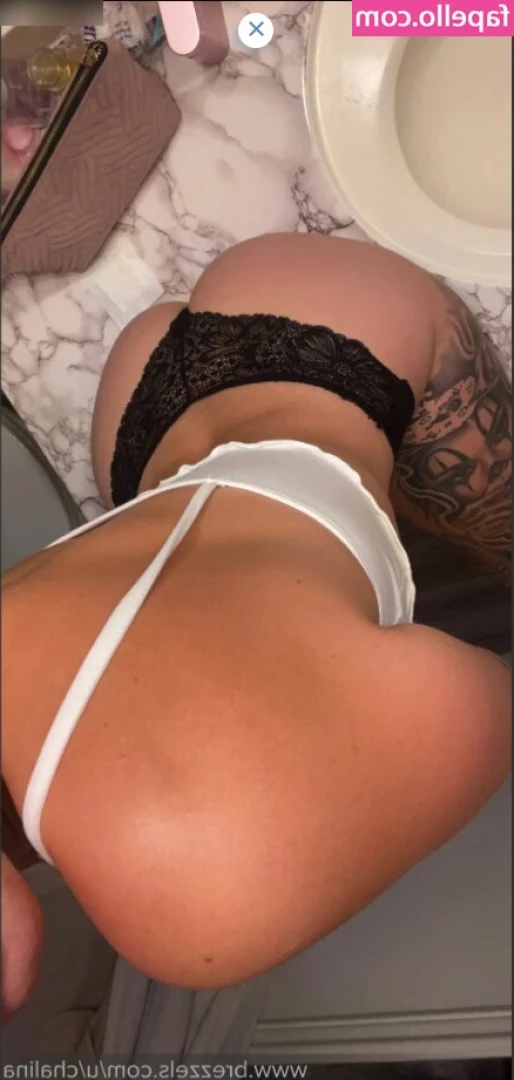 chalina.l [ chalina-l-45 ] - Hoy me desperté muy zorrita 😈🥵 El vídeo completo