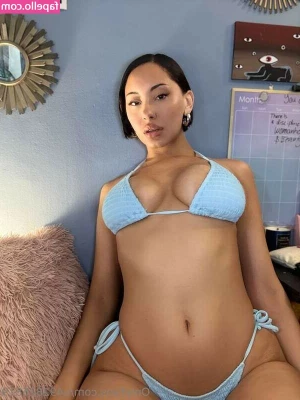 bustynikki - who wants more?