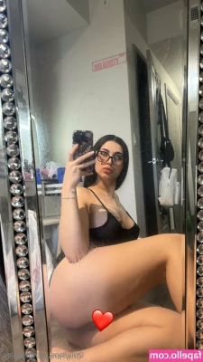 tiffycox - new content coming tonight   comment below what you d like to see