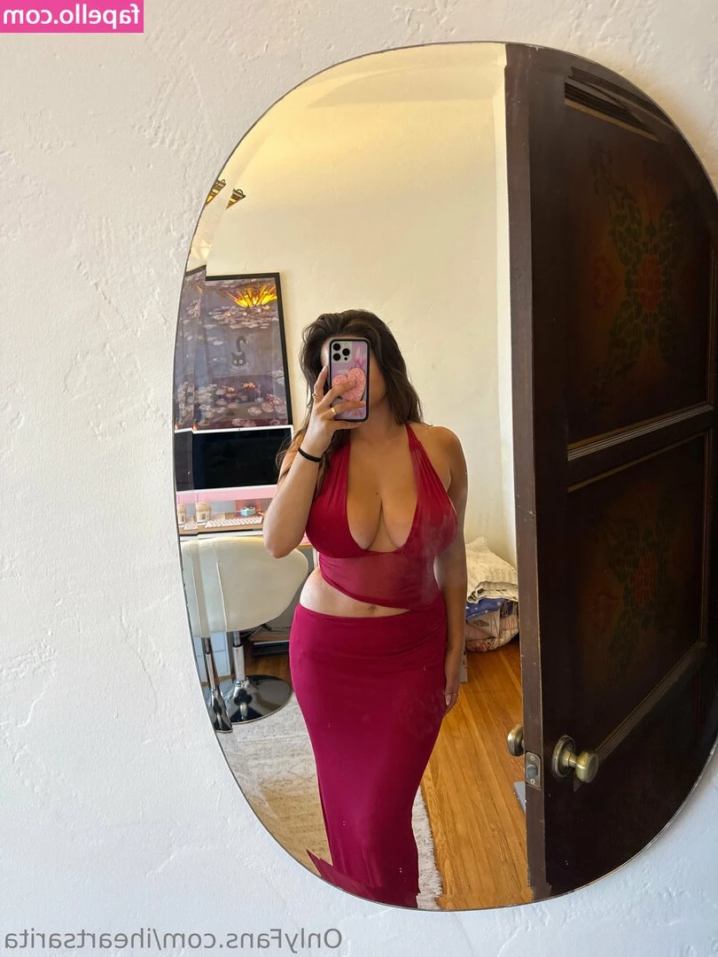 iheartsarita - If you want  you can see what s behind the clothes    rominasexynurse