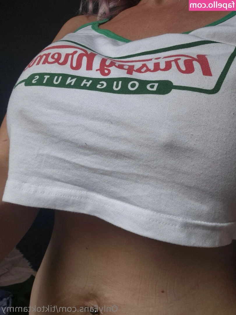 tiktoktammy - HULLO? BUM?