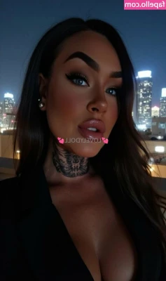 lovelydollxx - Bath tease 💗💜🤍