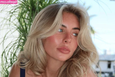 Bonnie Bl [ bonnie-bl ] - Heute ist es wieder richtig schön warm 🥰🥰 Ich genieße noch