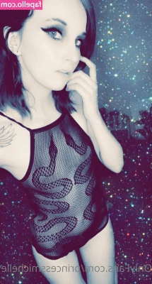princessmichelle94 - Hey , baby 💋 Tell me what you dream about? 😇 And I'll tell you