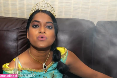 Sam Singh [ sam-singh ] - My feet need your tongue