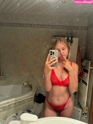 sophie.blondie [ sophie-blondie ] - Just sent out some new stuff 💗