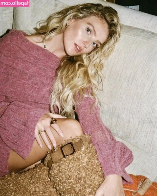 Perrie Edwards [ perrie-edwards ] - In bed I gave him play play play play play play in his mind I am