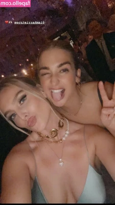 Perrie Edwards [ perrie-edwards ] - I've been busy but I do have videos. Thanks for staying tune 😙😙