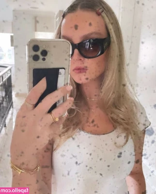 Perrie Edwards [ perrie-edwards ] - Think you can make my pussy this wet and sticky