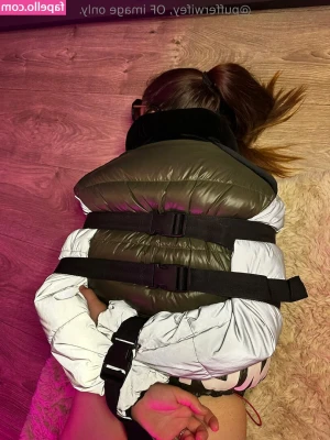 pufferwife - LMAO when uploading the last pics they were stretched out in the