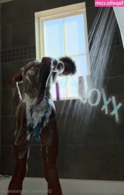 xxolevv - Come suck these titties baby 😩