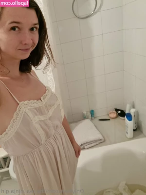 the.real.ninja.girl [ the-real-ninja-girl ] - daily tease :) am I cute today?