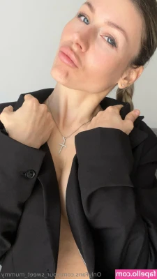 your_sweet_mummy [ your-sweet-mummy ] - happy saturday babes