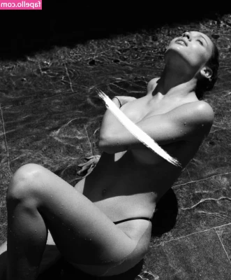 Daniela Melchior [ daniela-melchior ] - Some brand new lingerie     Un po  di lingerie nuova