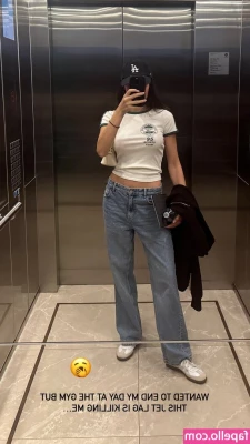 Daniela Melchior [ daniela-melchior ] - Me  Grumpy  Because none of the dresses I want to wear today have