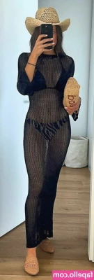 Daniela Melchior [ daniela-melchior ] - Get on your knees!