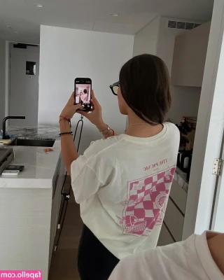 Daniela Melchior [ daniela-melchior ] - A little bit of my cousin’s cum from a different angle