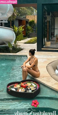 Daniela Melchior [ daniela-melchior ] - Instagram post..  AMSTERDAMMED..