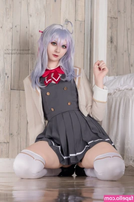 Hirariann - Changed my outfit to have fun all alone in my room😈 Spoil me with