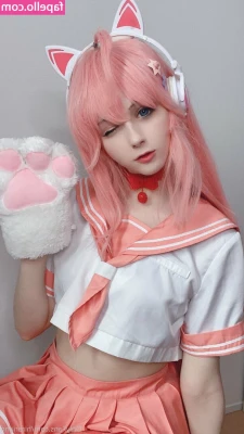 Hirariann - Wannnnna play?? 🥰✨  Hold this then … 😈