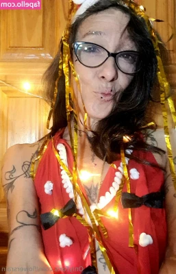 flowersrain - Public bathroom selfie 🤫