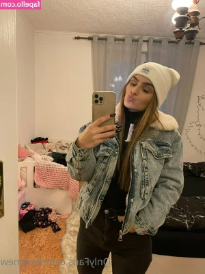 lindanew - 🗓TITTY TUESDAY🗓 THE TITS BEFORE XXXMAS🗓 Please Rub One Out