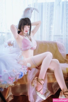 cherryneko0628 - help me buy new lighting so i can take more and better pics for you?