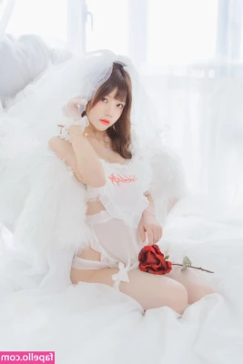 cherryneko0628 - Bat Maiden Intro/Tease Pics