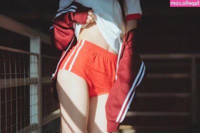 cherryneko0628 - Tip $25 for the full 9 pic set, no pasties pics included! 😍