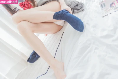 cherryneko0628 - cum on my glasses or bush?