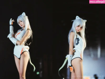cherryneko0628 - Who will take care of my burnt ass? 🥵😔