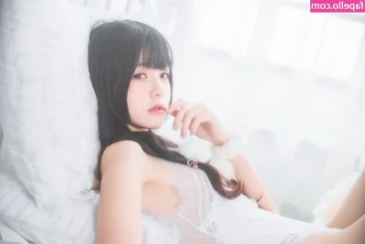 cherryneko0628 - A nice warm mid day snack for you 💦👅