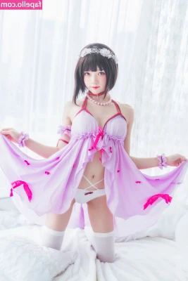cherryneko0628 - Mini set in some new work out gear I acquired. Been slowly putting