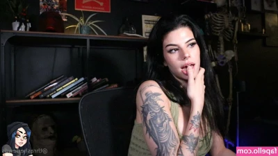 thrasherlewds - Hey y’all! I’ve had a lot of requests for a Squirting Video and a