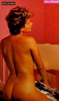 Xuxa Meneghel [ xuxa-meneghel ] - what content would you like to see me do