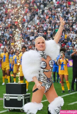 Xuxa Meneghel [ xuxa-meneghel ] - You are in my sexy imagination 😘