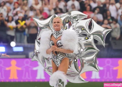 Xuxa Meneghel [ xuxa-meneghel ] - come say hello