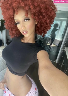 Solaya Ismail [ solaya-ismail ] - Here's my everyday bras modeling... TIP ANY AMOUNT so I'll produce