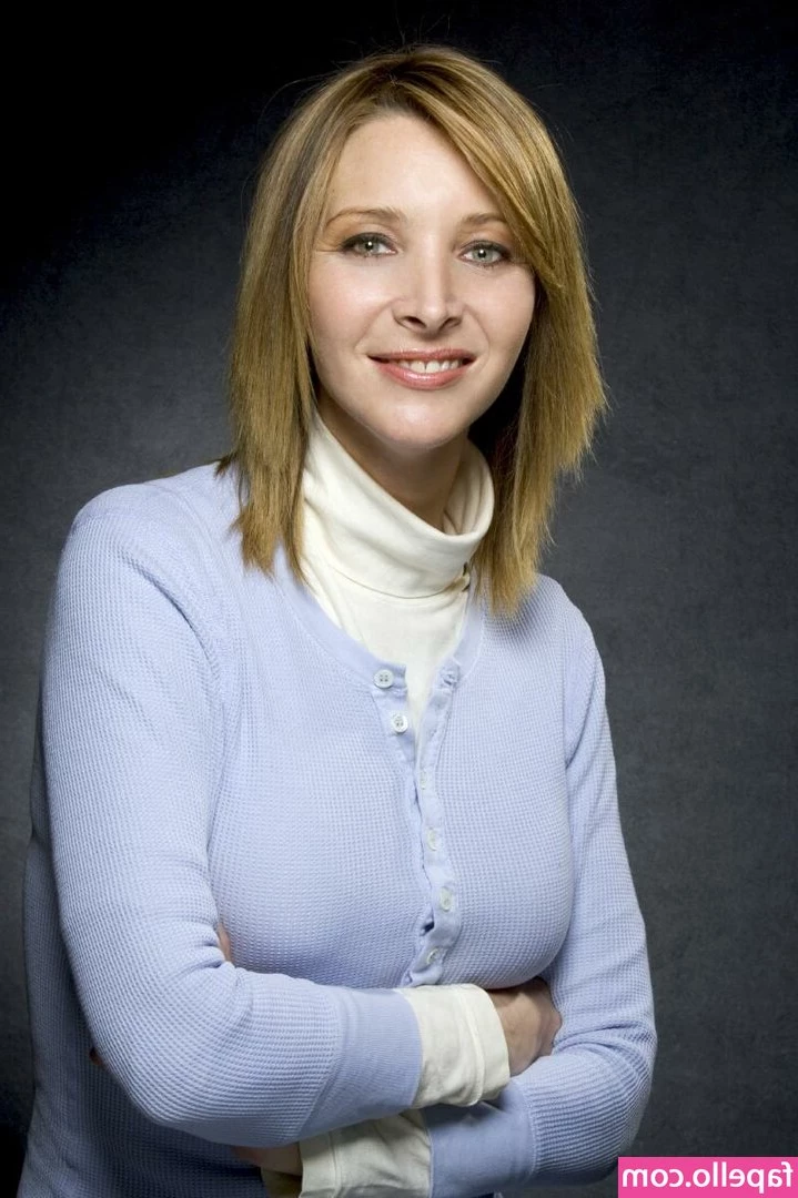Lisa Kudrow [ lisa-kudrow ] - My Ring
