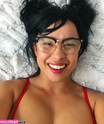 themisslizzyy - If you’re reading this, you owe me a $10 tip.