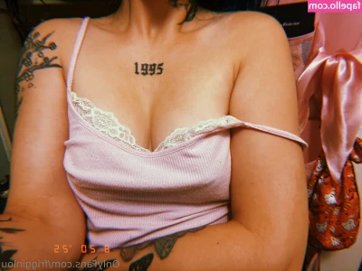 frigginlou - had some car splashing fun today 😂😍 vids will be on my VIP feed