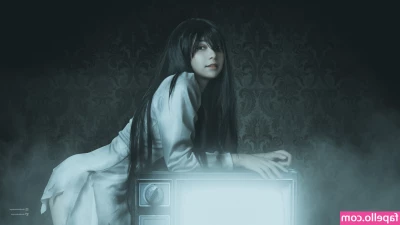 Senpai Alice [ senpai-alice ] - Gobble Me  Swallow Me