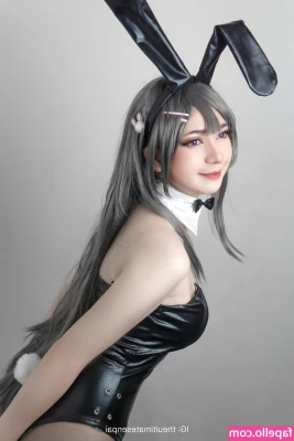 Senpai Alice [ senpai-alice ] - Oh I love cuffs
