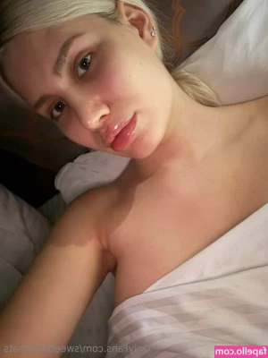 sweetcarolinats - Rosa