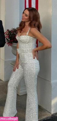 Una Healy [ una-healy ] - After I worked out I took a quick trip to the beach - and thought