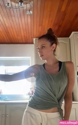 Una Healy [ una-healy ] - cake  3