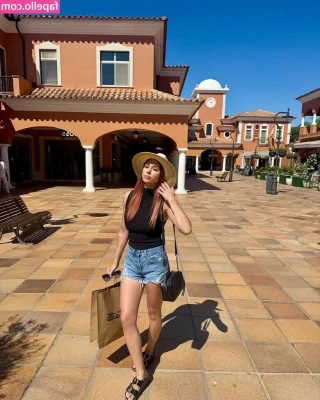 Una Healy [ una-healy ] - Hi babies I promise I ll be more active here  Greetings for u    Here