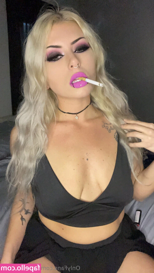 natalieboo95 - Hot hot hot